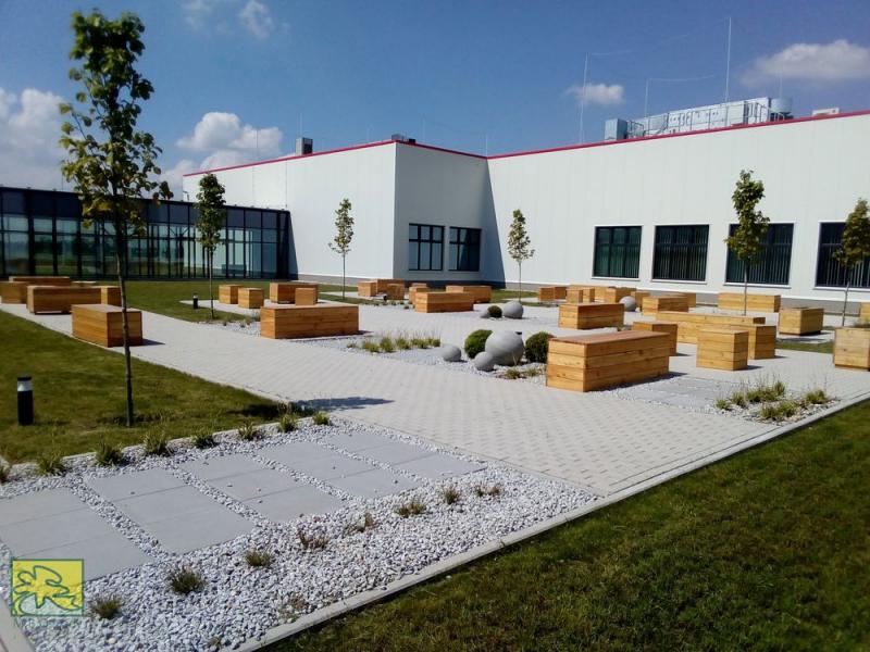 realizacje-patio-w-centrum-szkolenia-01